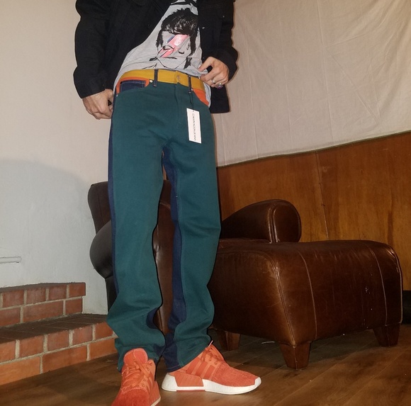 NWT CALVIN KLEIN STRAIGHT FIT JEANS SIZE 32×32 - Picture 2 of 8